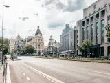 La primera ciudad española que aparece en el top 10 de la lista es Madrid en el puesto octavo. Resonance Consultancy destaca cómo ha sabido recuperarse de la pandemia, así como sus hoteles y restaurantes. También recuerda la elección del Paisaje de la Luz como Patrimonio de la Humanidad por la UNESCO.