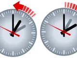 El reloj muestra el cambio de hora.