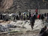 El entierro de víctimas del terremoto en la ciudad de Jindires, en el distrito Afrin de Alepo, en el norte de Siria, el 9 de febrero de 2023.