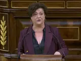 La diputada de ERC, Pilar Vallugera, pronuncia emocionada en el Congreso: "Como ganen Vox y PP me veo otra vez en Londres abortando y acompañando a mis amigas".