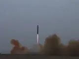 Corea del Norte vuelve a lanzar un misil balístico tras los ensayos entre Seúl y Washington