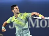 Novak Djokovic celebra la victoria en el ATP 500 de Dubai.
