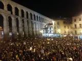 Miles de personas en la movilización de Segovia en 2019.