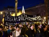 Unas 2.000 mujeres protestan en la manifestación nocturna en Barcelona: "La noche es nuestra".