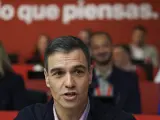 El presidente del Gobierno y secretario general del PSOE Pedro Sánchez asiste a la reunión del Comité Federal del PSOE en la calle Ferraz en Madrid.