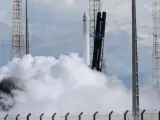 El cohete HANBIT-TLV despegando este domingo del Centro Espacial Alc&acirc;ntara en Brasil.