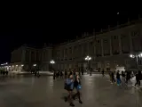 El Palacio Real de Madrid, apagado.