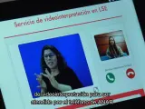 Imagen de la demo de una llamada de una mujer sorda al Teléfono Anar de ayuda a menores.
