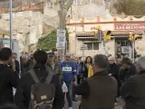 Vecinos del barrio del Carmel protestan contra la masificaci&oacute;n tur&iacute;stica.