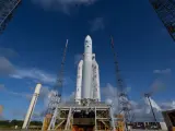 Según la ESA, el lanzamiento de JUICE será el último vuelo de Ariane 5 en una misión de la agencia. El modelo número 6 está previsto que realice su vuelo inaugural a lo largo de 2023 y será capaz de elevar 6,5 toneladas a órbita de transferencia geoestacionaria por 70 millones de euros a 9 lanzamientos por año.