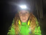 Quinientos días dentro de una cueva, en soledad, sin referencias de tiempo y sin contacto con el exterior. Beatriz Flamini, deportista de élite, alpinista y escaladora, está a punto de cumplir este reto, que también supondrá un récord mundial de permanencia bajo tierra en estas condiciones extremas.