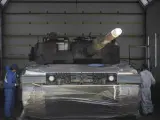 Labores de rehabilitación de los carros de combate Leopard 2A4.