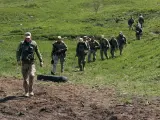 La brigada camina sobre el barro en el frente de Vugledar.