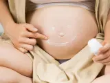 Cuida la piel durante el embarazo.
