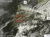 Imagen de satélite donde se puede apreciar el incendio de Las Hurdes y la DANA.