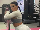 Georgina entrenando en el gimnasio