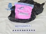 La bolsa de ketamina requisada por la Policía Nacional.