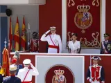 Los reyes presiden el Día de las Fuerzas Armadas en Granada.