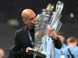 Pep Guardiola celebra la Champions con el Manchester City.