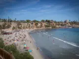Playa La Caleta, Cabo Roig, en el municipio de Orihuela (Alicante). ORIHUELA TURÍSTICA 16/6/2023