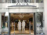 Arrancan las rebajas de verano Zara: cómo saber qué prendas tendrán descuento antes que nadie