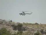 Al menos dos personas han muerto este miércoles al estrellarse un helicóptero militar húngaro en un terreno montañoso de Croacia. El tercer tripulante del aparato siniestrado todavía está siendo buscado.