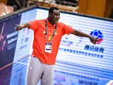 Amadou Bamba dirigiendo a Mali en el Mundial Sub19 en Tailandia 2019.