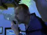 Dónde ver 'Desafío en las profundidades', el documental en el que James Cameron descendió más profundo que el Titanic