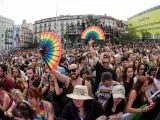 Celebración en la plaza Pedro Zerolo de Madrid durante el pregón que da inicio al Orgullo LGTBIQ+ de Madrid 2023