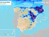 La Agencia Estatal de Meteorología (Aemet) prevé para este lunes chubascos y tormentas, que serán más fuertes e intensas en el entorno pirenaico de Aragón y Cataluña, sin descartarse en zonas aledañas, y temperaturas significativamente altas en la vertiente atlántica sur.