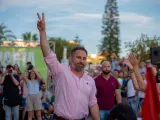 El líder de Vox y candidato a presidir el Gobierno, Santiago Abascal, a su llegada a un acto de precampaña electoral en Torrevieja (Alicante)