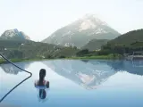 Piscina infinita del Lefay Resort & Spa Lago di Garda.