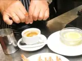Café, gambas y agua de limón, protagonistas de la anécdota contada en 'Andalucía directo'.