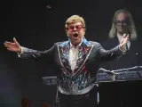 Elton John en su concierto de despedida en Estocolmo.