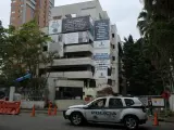 Veinte y cinco años después de la muerte de Pablo Escobar, la Alcaldía de Medellín y la comunidad acordaron demoler el edificio Mónaco y construir un parque memorial para las víctimas de la guerra de Escobar.