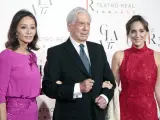 Isabel Preysler, Mario Vargas Llosa y Tamara Falcó.