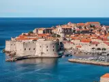 La ciudad más sobrecargada de turistas de toda Europa es la urbe medieval croata. Hay 36 turistas por cada habitante de Dubrovnik.