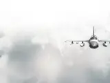 Cazabombardero F-16.