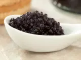 Falso caviar.