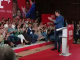 El presidente del Gobierno y candidato del PSOE a la reelección, Pedro Sánchez durante un acto electoral del PSOE, en el Kursaal, a 18 de julio de 2023, en San Sebastián, Guipúzcoa, País Vasco (España).