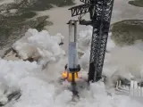 No todos los motores del cohete Starship consiguieron seguir encendidos los 5 segundos, pero la empresa probó la efectividad del deflactor de llamas.