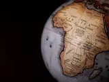 África es el tercer continente más grande del mundo, con 54 países y más de 1.500 lenguas propias y dialectos.