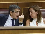 La nueva presidenta del Congreso, Francina Armengol, y el portavoz del PSOE, Patxi López.