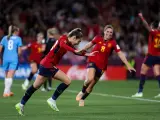 España celebra el gol que le ha dado el Mundial.
