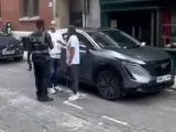 Pep Guardiola, entrenador del Manchester City, tiró de sentido del humor después de que fuese multado por aparcar mal su coche.