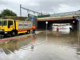 El temporal por la DANA deja varias inundaciones en Ávila y obliga a cerrar el acceso a la muralla.