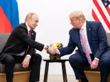 El líder ruso, Vladimir Putin, y el expresidente de Estados Unidos, Donald Trump.