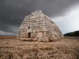 Según la agencia de la ONU, la Menorca Talayótica conforma un conjunto arqueológico que posee una autenticidad y un valor excepcional, y es testimonio único de una civilización pasada, presente en la isla y en su paisaje desde hace 4.000 años.