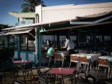 Imagen de archivo de un restaurante en la playa.