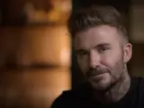 David Beckham ante las cámaras en el nuevo documental de Netflix.